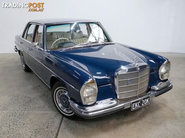 1970 MERCEDES-BENZ 280 SE  4D SEDAN