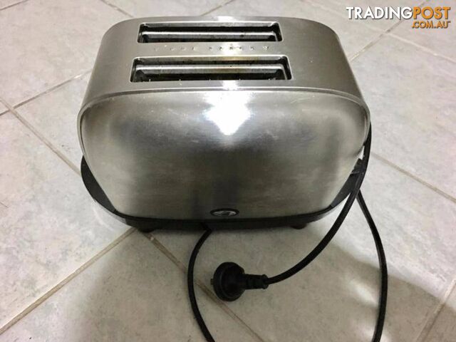 Stainless steel toaster
