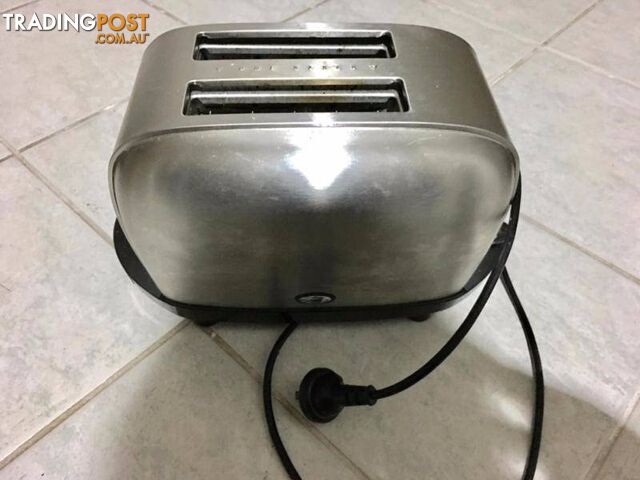 Stainless steel toaster