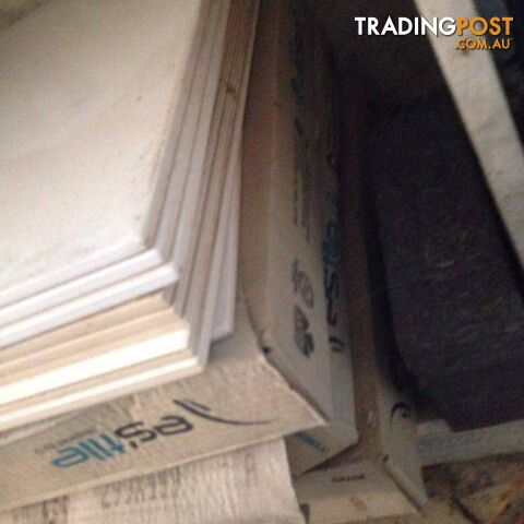 Large gloss white tiles - photo 2 of 2