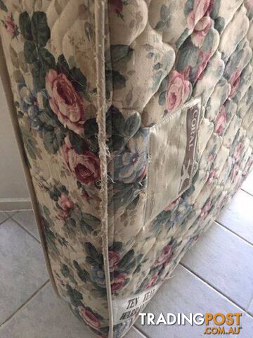 Coral Double Mattress - photo 3 of 4