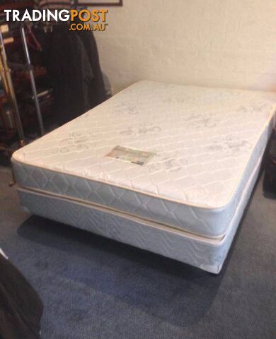 Imperial Rest Double mattress and base on wheels