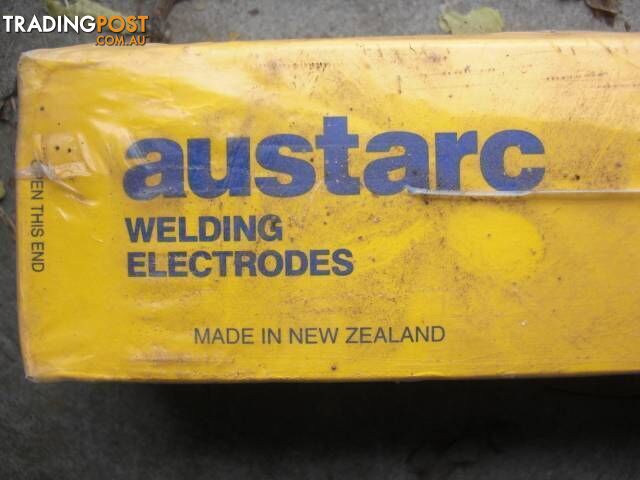 NEW ZEALAND MADE HIGH QUALITY WELDING ELECTRODES 5KG BOX SIZE 3.2