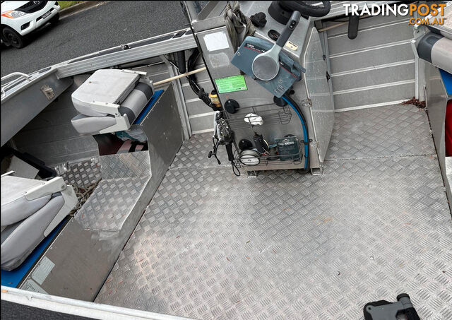 Custom Built Quintrex - Perfect Set Up for Serious Fisherman - photo 4 of 6
