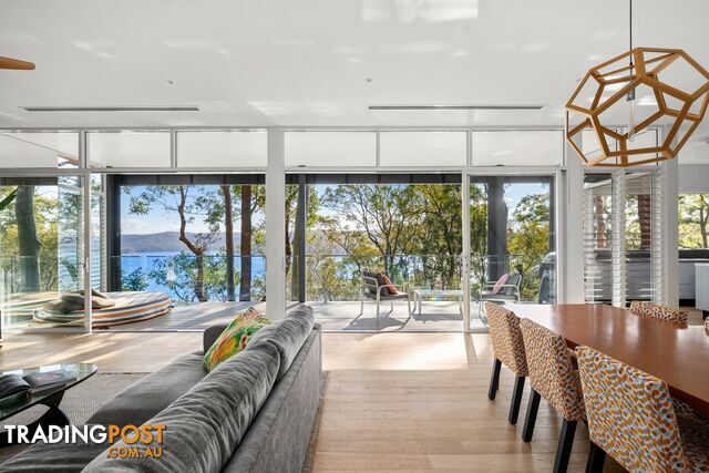 64 Riverview Road AVALON BEACH NSW 2107