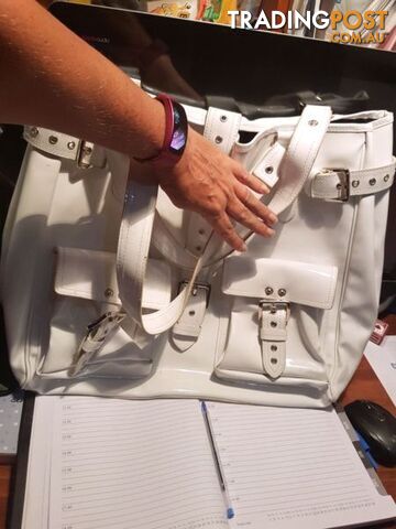 new over size hand bag - photo 3 of 3