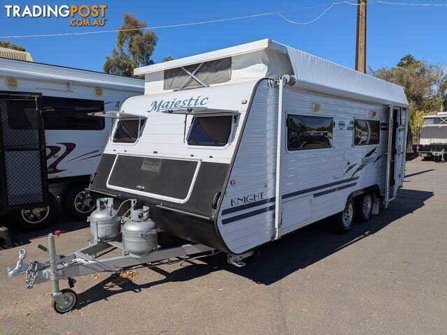 18FT MAJESTIC KNIGHT SHOWER / TOILET COMBO POP TOP CARAVAN