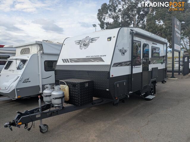 18FT DOMAIN GREAT SOUTHERN ESCAPE RV CARAVAN