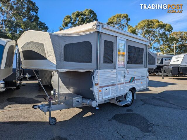 COROMAL MAGNUM 380 PIONEER XC CAMPERVAN