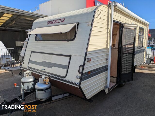 18FT 6 INCH SPACELINE CARAVAN