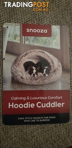 Snooza Hoodie Cuddler comfort bed