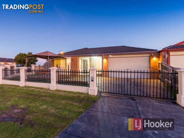 17 Terri-Ester Drive BERWICK VIC 3806