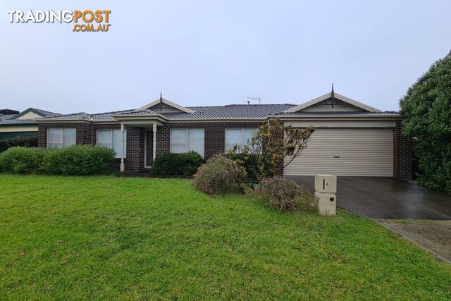 6 Bambi Place PAKENHAM VIC 3810