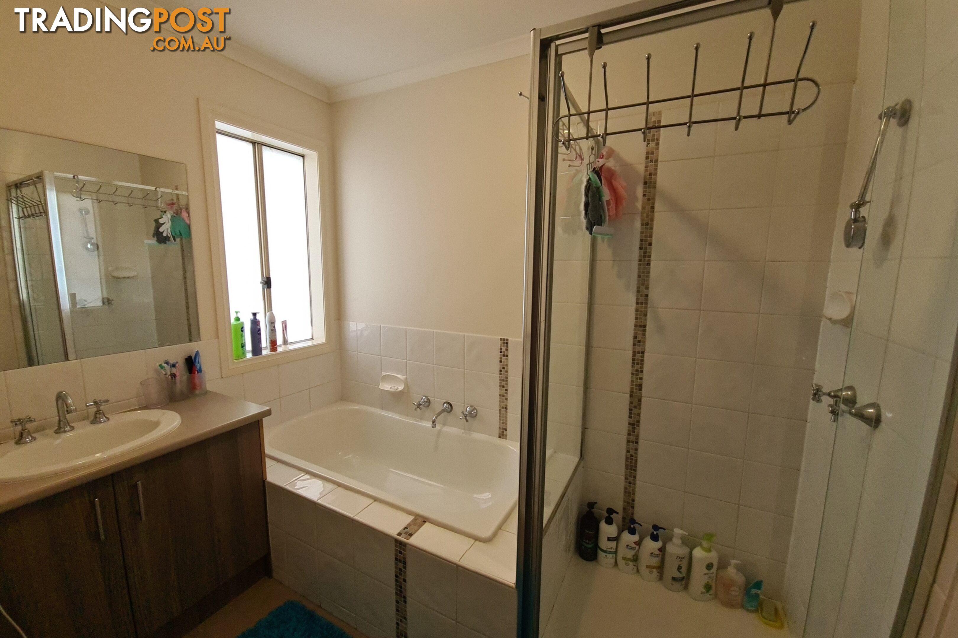 6 Bambi Place PAKENHAM VIC 3810