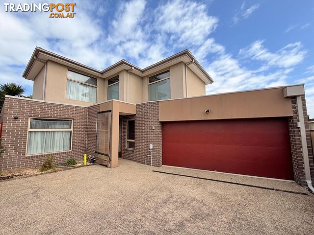 3A Robbins Way HAMPTON PARK VIC 3976