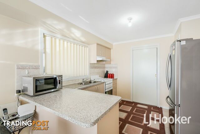 Unit 4/167 Ormond Road HAMPTON PARK VIC 3976