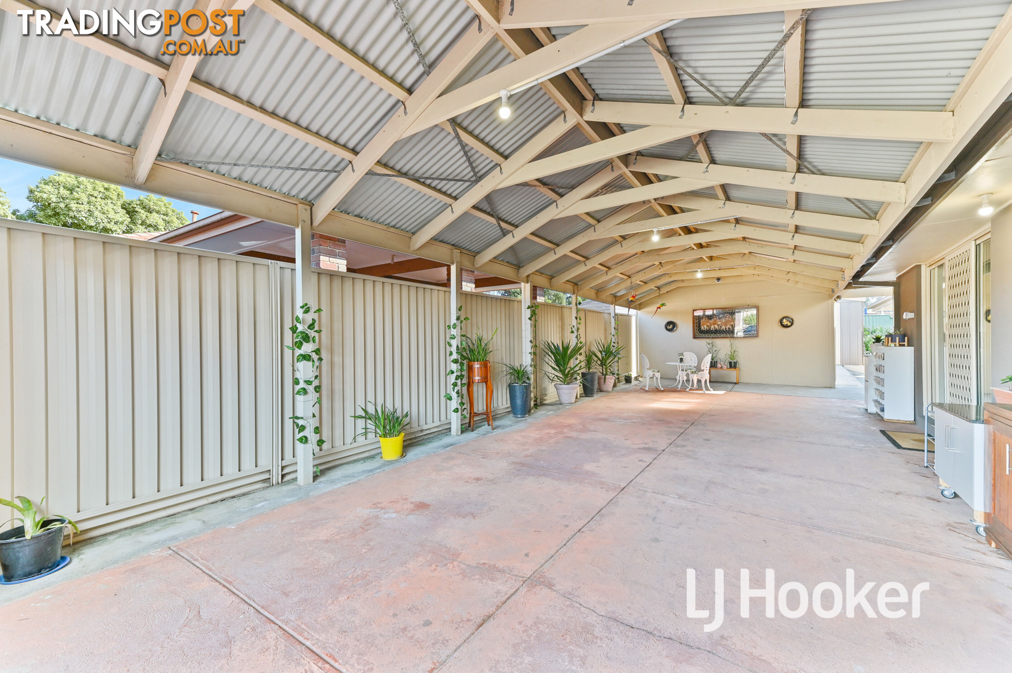 16 Mollisons Hill HAMPTON PARK VIC 3976