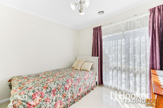 16 Mollisons Hill HAMPTON PARK VIC 3976