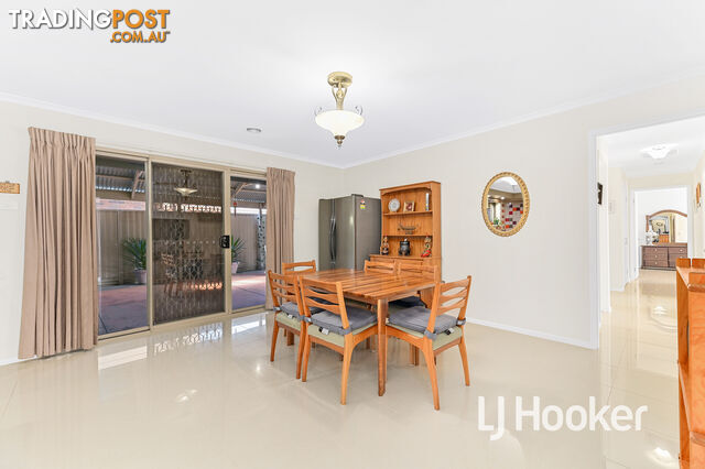 16 Mollisons Hill HAMPTON PARK VIC 3976