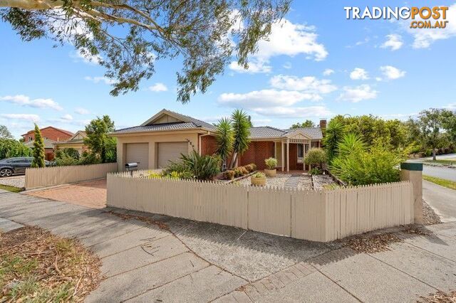 2 Gilmore Crescent LYNBROOK VIC 3975