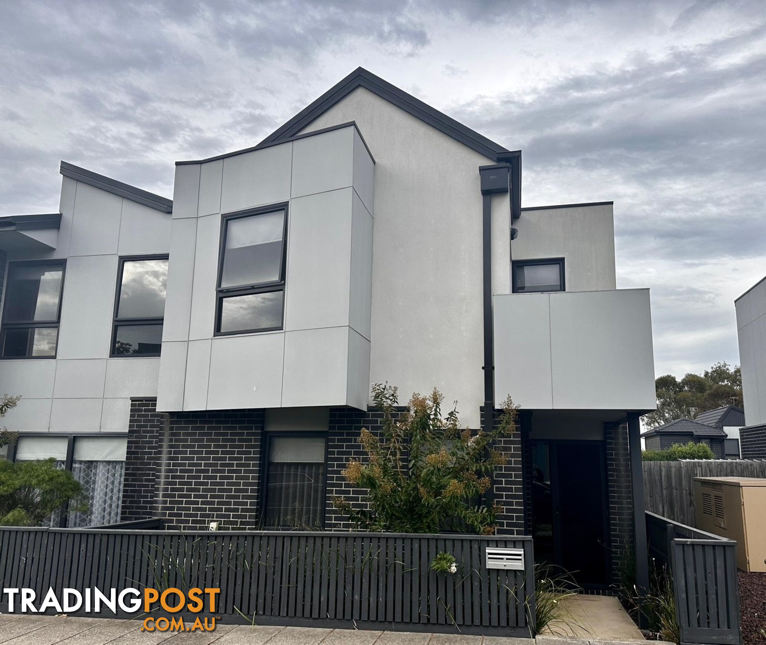 25 Harris Street LYNBROOK VIC 3975