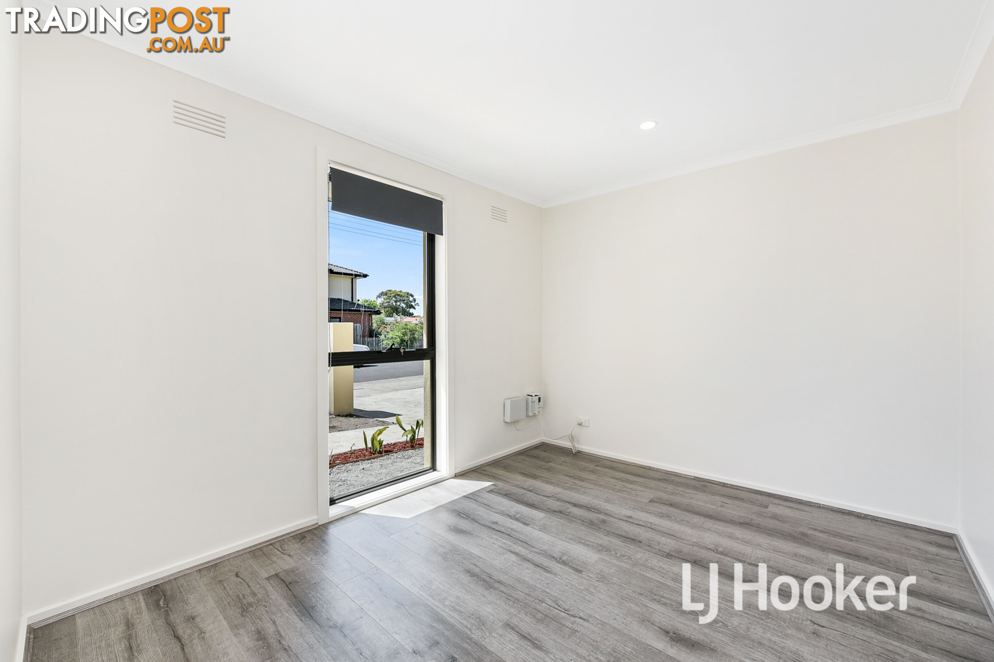 1/15 Ainsleigh Court CRANBOURNE VIC 3977