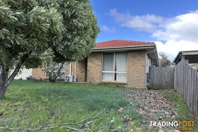 35 Ashfield Drive BERWICK VIC 3806