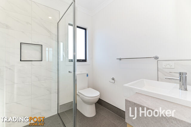 2/45 Highland Avenue HAMPTON PARK VIC 3976