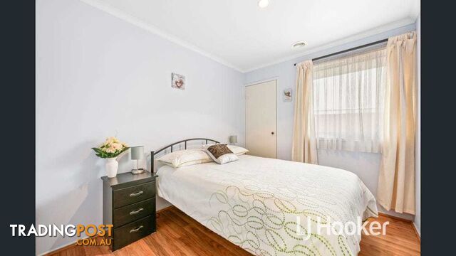 104 Oaktree Drive HAMPTON PARK VIC 3976