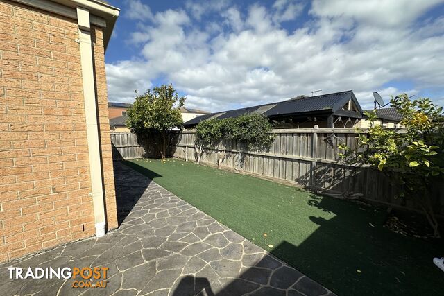 6 Red Poll Road CRANBOURNE WEST VIC 3977