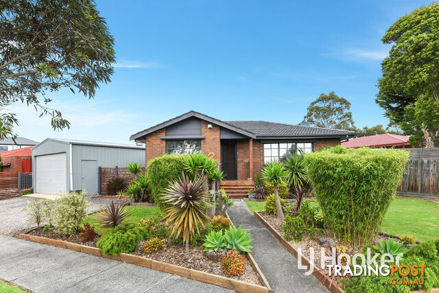 2 Dalvana Court HAMPTON PARK VIC 3976