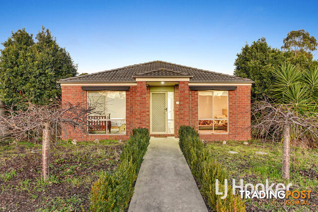 22 Sunbird Avenue CRANBOURNE VIC 3977