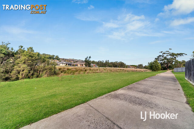 38 Ayesha Rise PAKENHAM VIC 3810