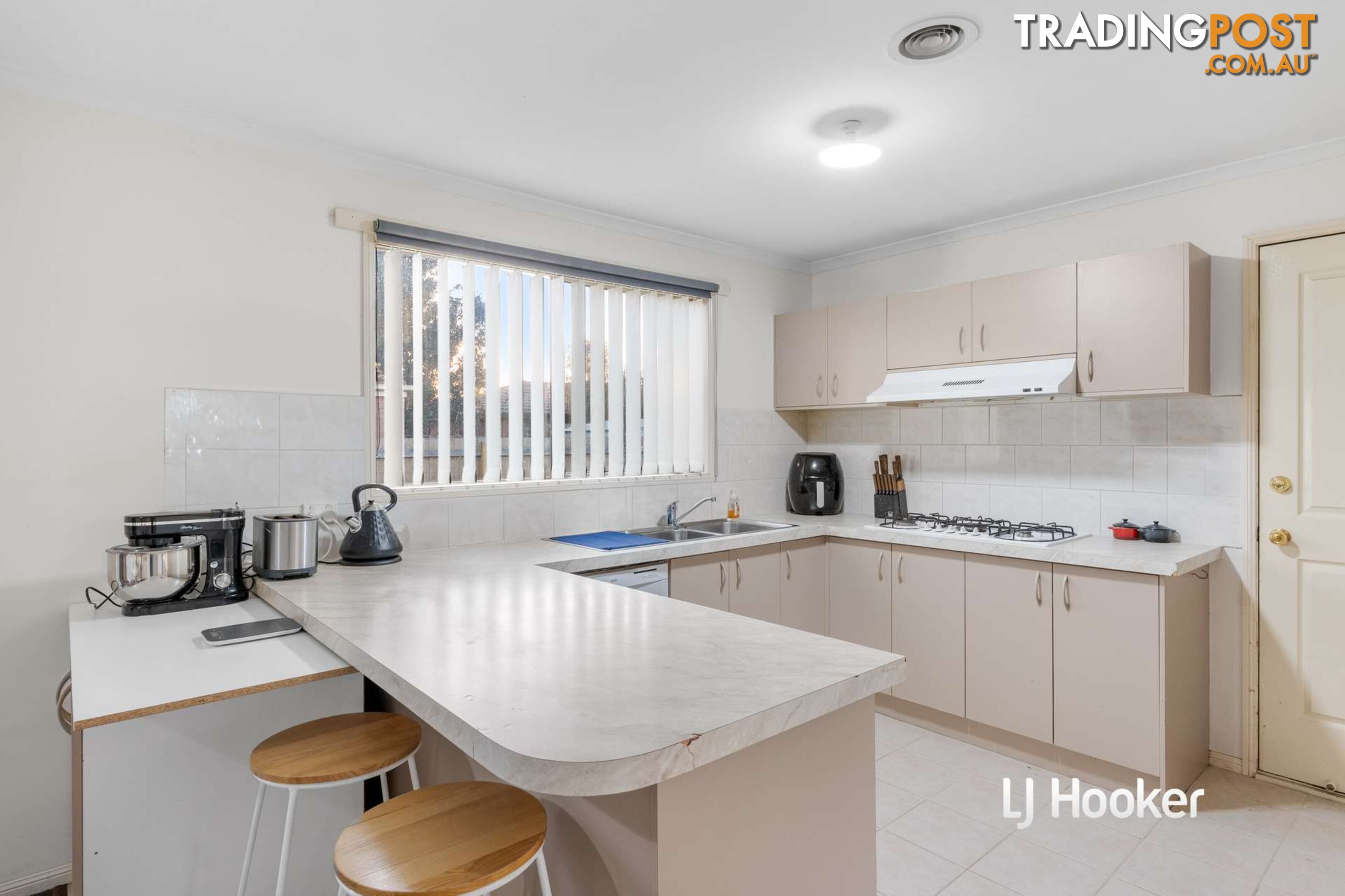 1 Connor Mews CRANBOURNE EAST VIC 3977