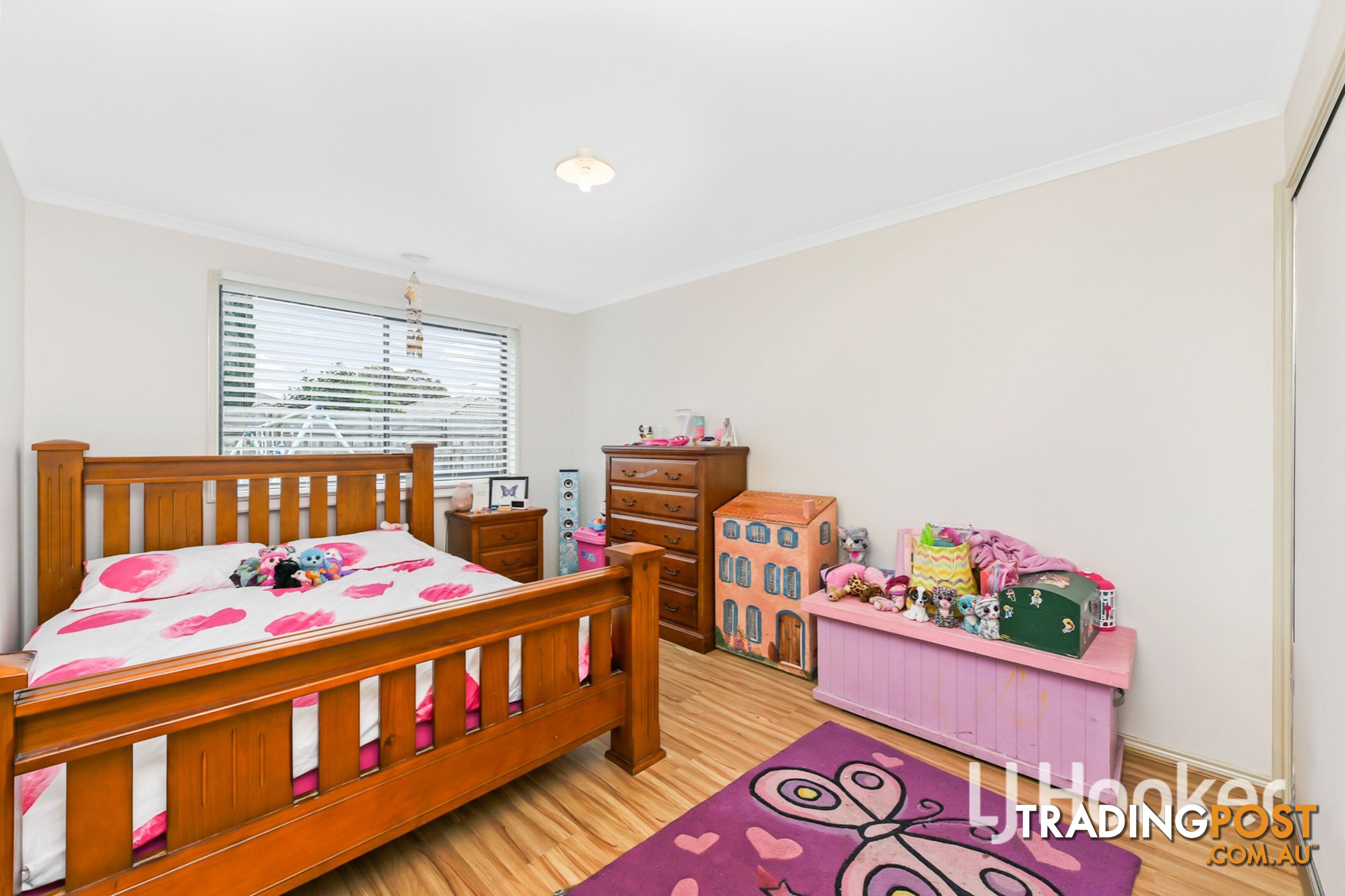 40 Taplan Crescent CRANBOURNE WEST VIC 3977