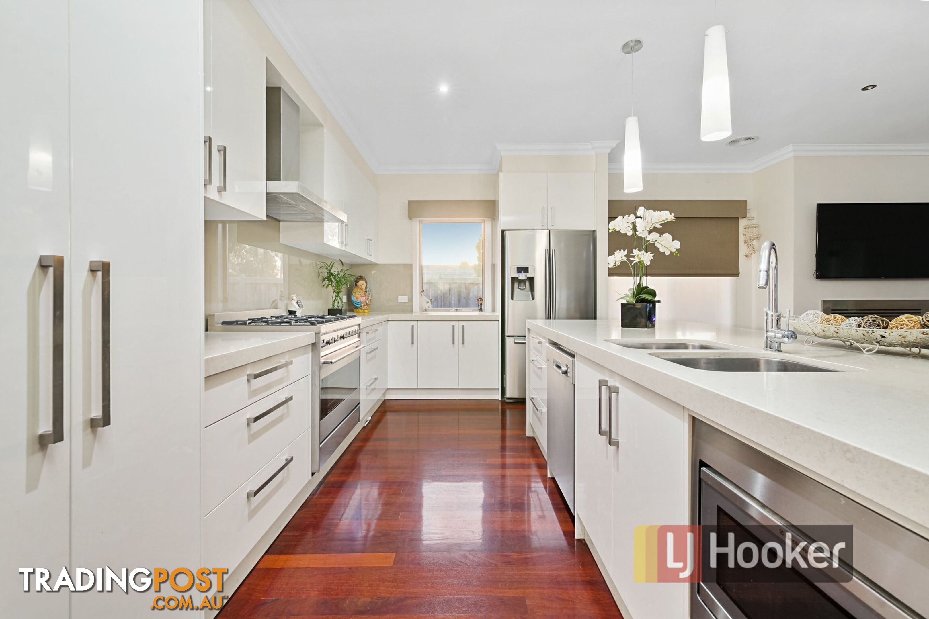 26 Skyline Way BERWICK VIC 3806