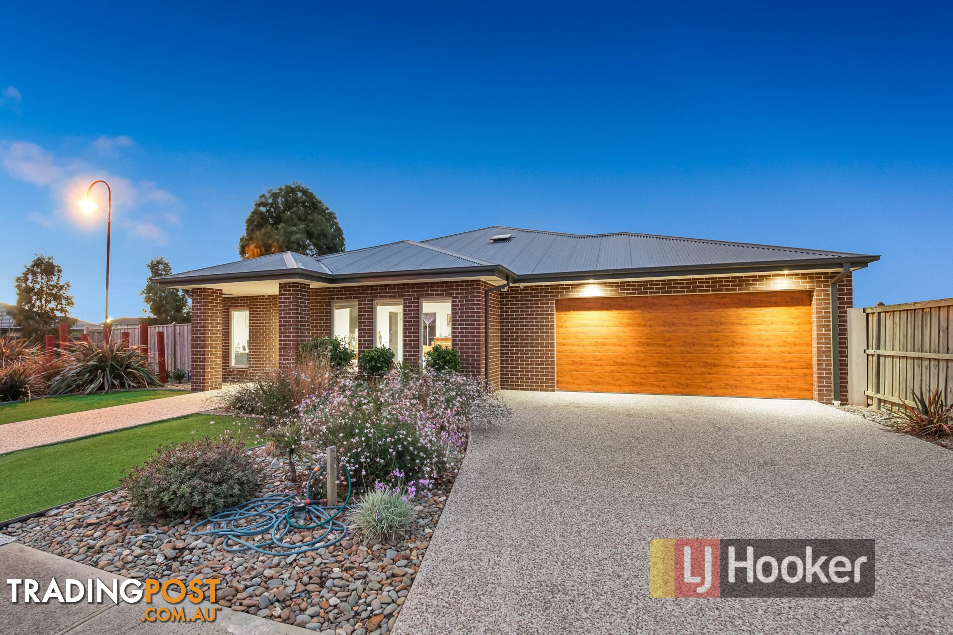 26 Skyline Way BERWICK VIC 3806