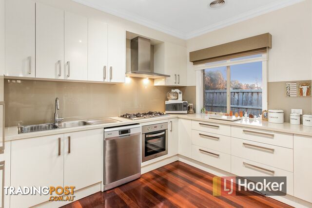 26 Skyline Way BERWICK VIC 3806