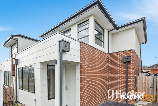 2B Alma Road HAMPTON PARK VIC 3976