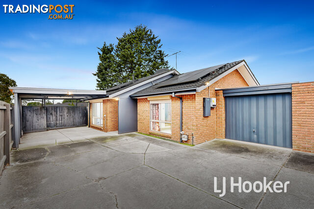 2/37 Ivan Crescent HAMPTON PARK VIC 3976