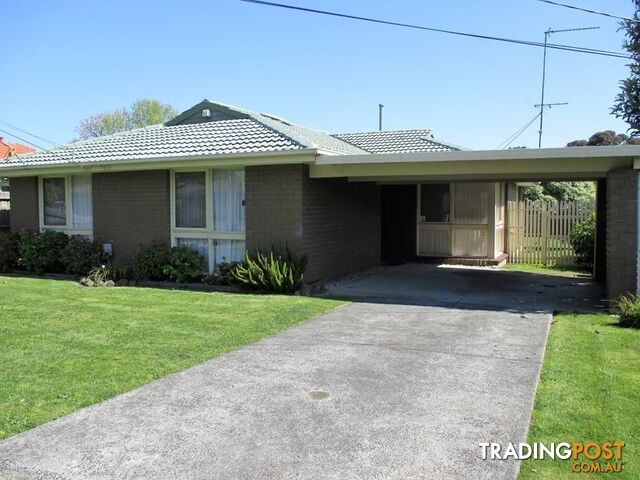 15 Binding Avenue CRANBOURNE VIC 3977