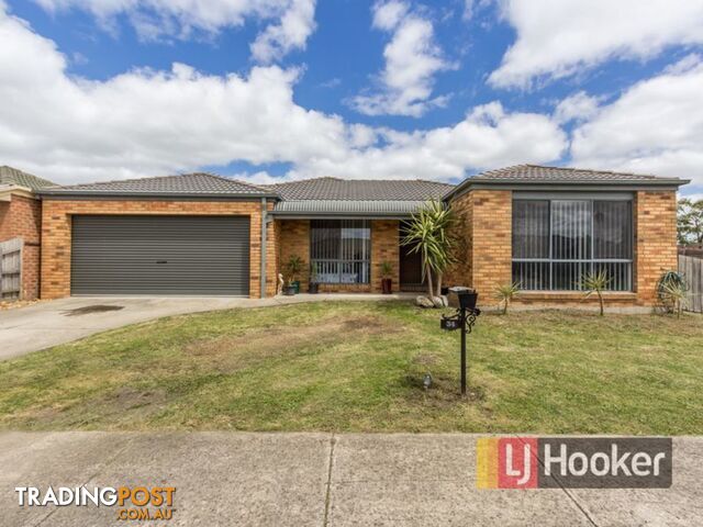 34 Bounty Way BERWICK VIC 3806