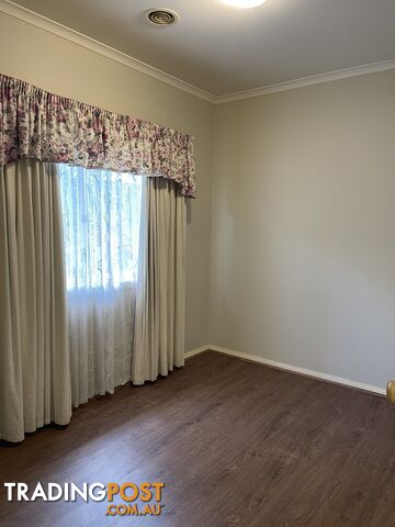 85 Hinrichsen Drive HALLAM VIC 3803