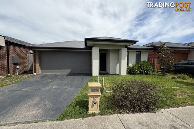 10 Wendy Way PAKENHAM VIC 3810