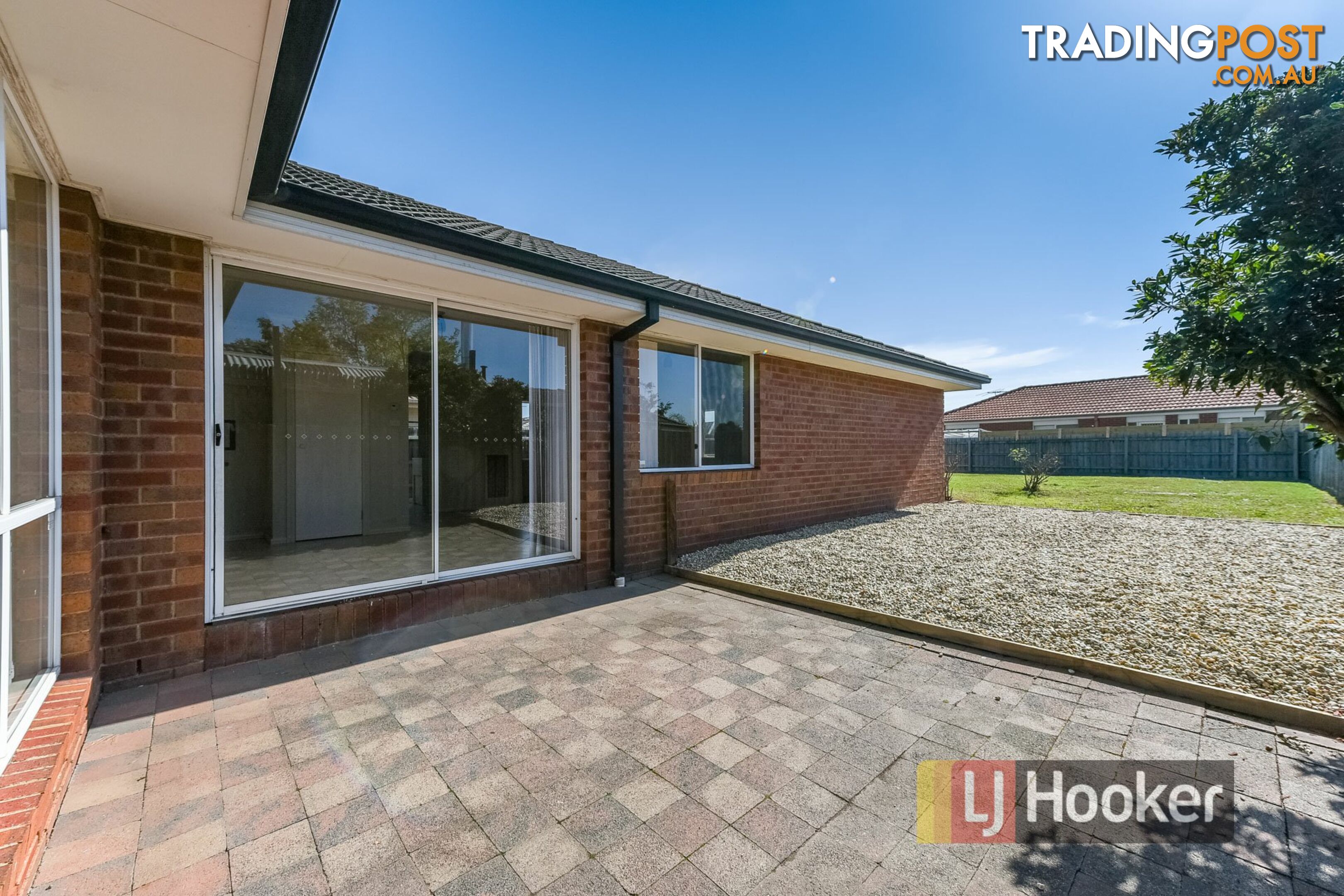 77 Strathaird Drive NARRE WARREN SOUTH VIC 3805