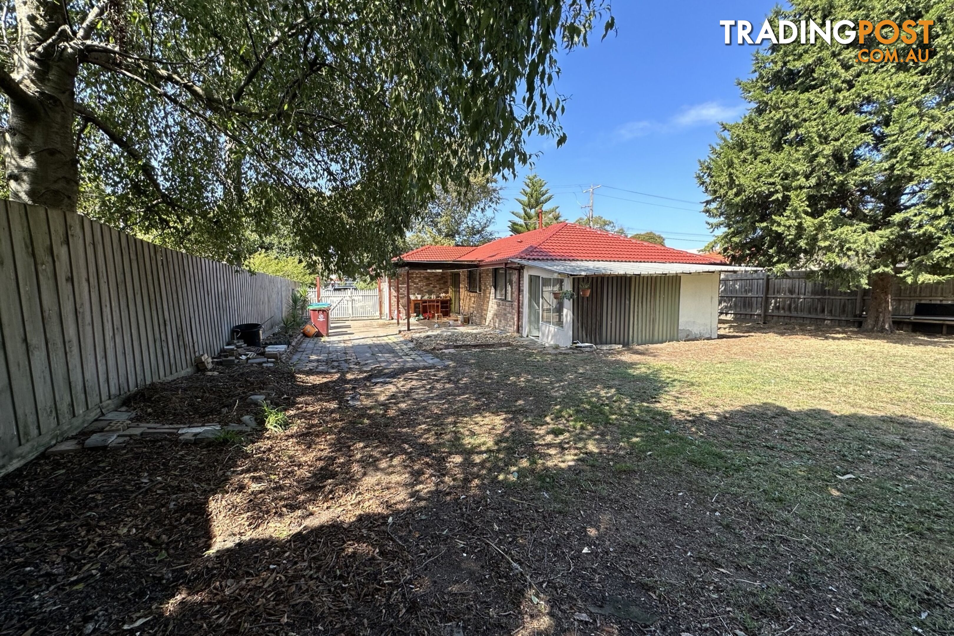 9 Stuart Avenue HAMPTON PARK VIC 3976