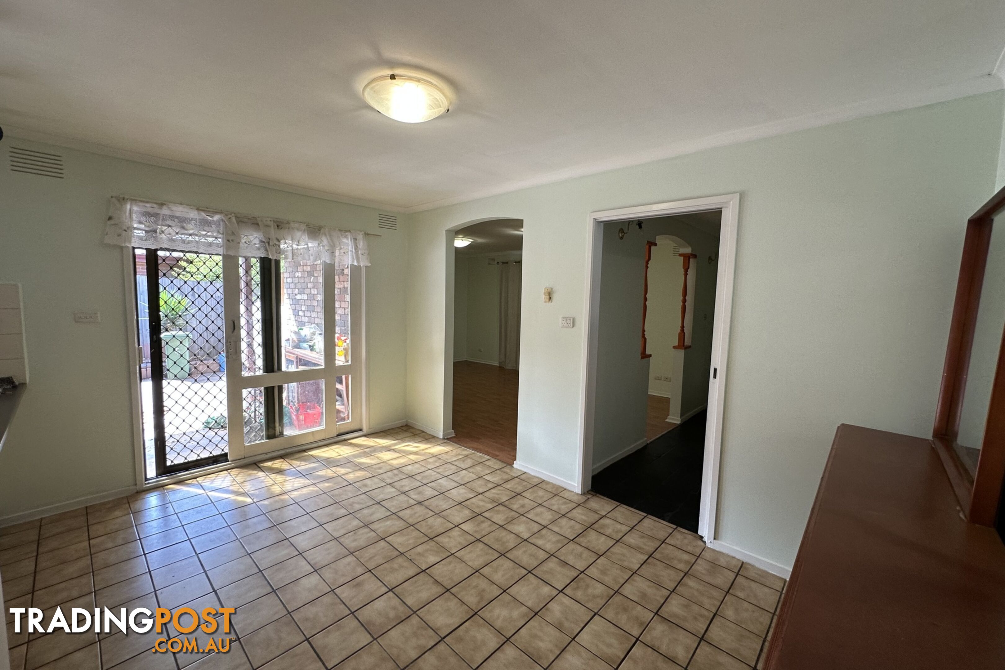 9 Stuart Avenue HAMPTON PARK VIC 3976