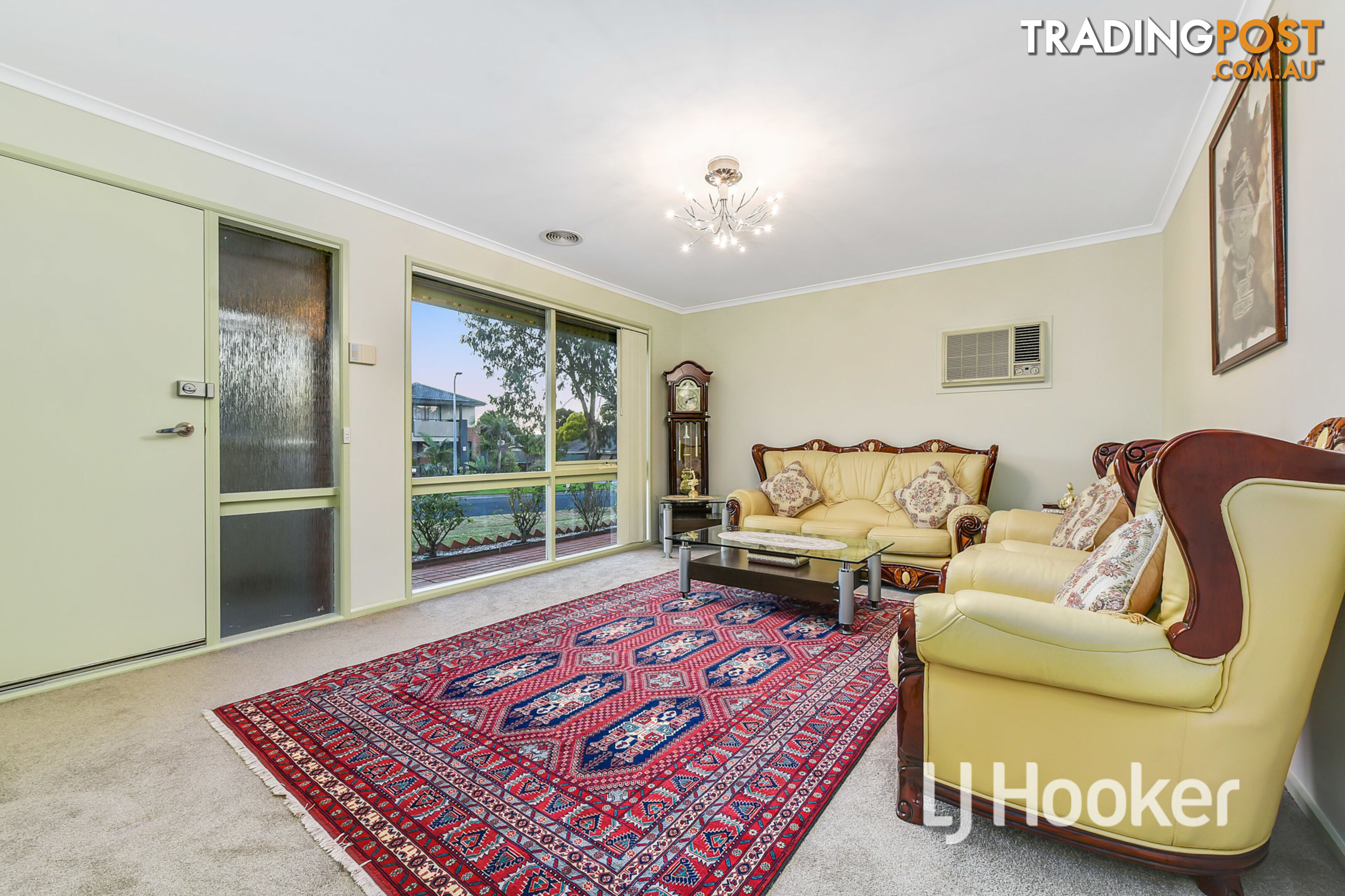 32 Broadwalk Grove ENDEAVOUR HILLS VIC 3802