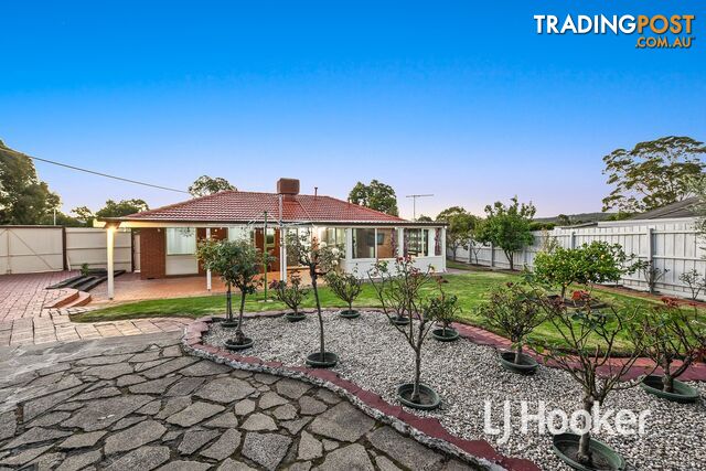 32 Broadwalk Grove ENDEAVOUR HILLS VIC 3802