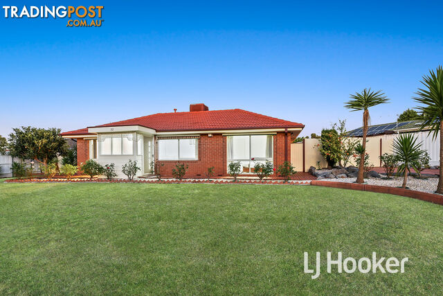 32 Broadwalk Grove ENDEAVOUR HILLS VIC 3802